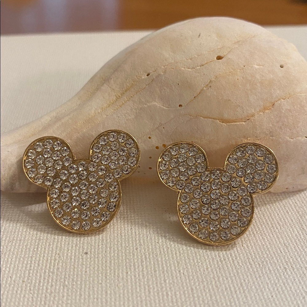 Mouse Stud Earrings NWT